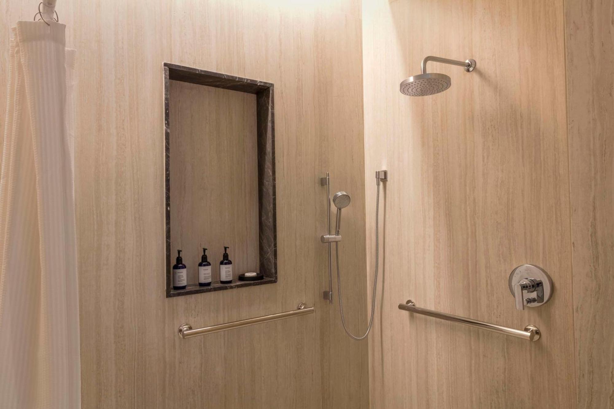 Hilton Monterrey Valle المظهر الخارجي الصورة