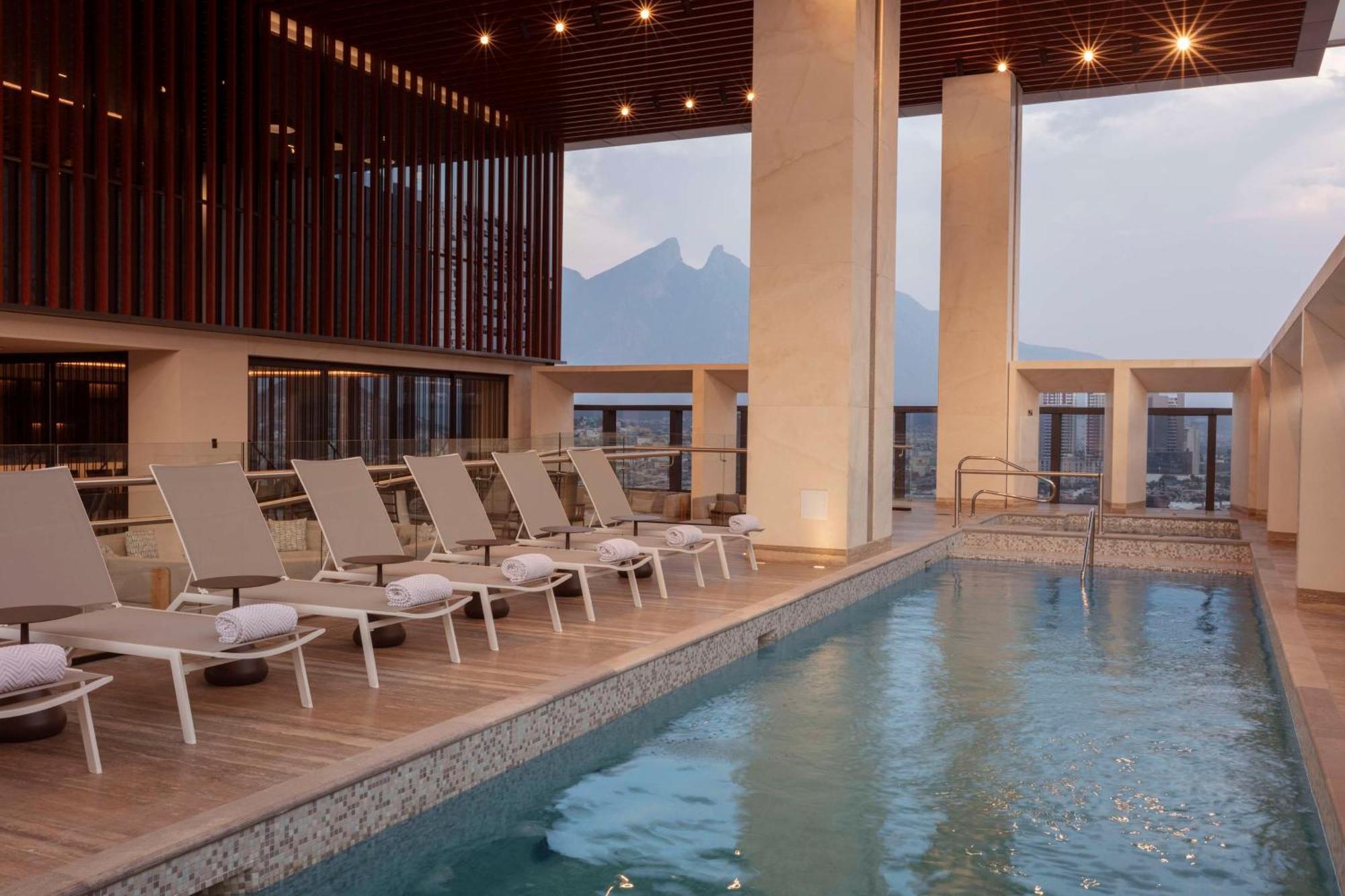 Hilton Monterrey Valle المظهر الخارجي الصورة